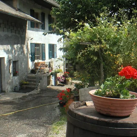 Domaine De La Safraniere - D'hote Saint-Leger (Savoie)